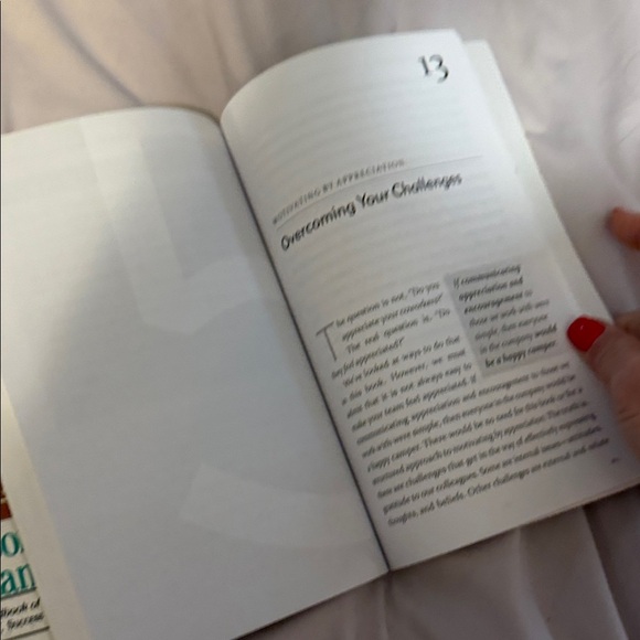 Set of 2 Books THE 7 Habits of HIGHLY EFFECTIVE / 5 Languages of appreciation - Picture 3 of 4